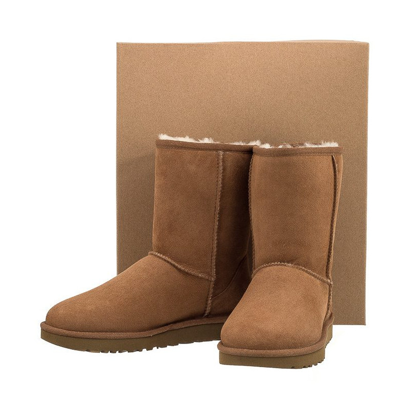 UGG W Classic Short II 1016223 W/CHE (UA7-c) saapad