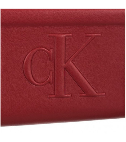 Calvin Klein Sculpted Med Zip Around Pipping K60K610353 XL6 Dark Candy Apple (CK178-b) käekott