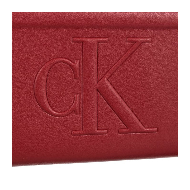 Calvin Klein Sculpted Zip Around Pipping K60K610348 XL6 Dark Candy Apple (CK177-a) käekott