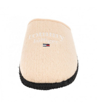 Tommy Hilfiger Indoor Slipper T3A0-32441-1506 500 Beige (TH578-a) Naiste kingad/klappide klapid