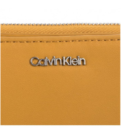 Calvin Klein CK Must Z/A Wallet W/Flap MD Monarch Gold K60K607432 KB7 (CK156-b) käekott