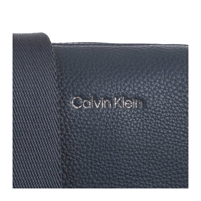 Calvin Klein CK Must Reporter S CK Navy K50K508695 BA7 (CK257-a) käekott