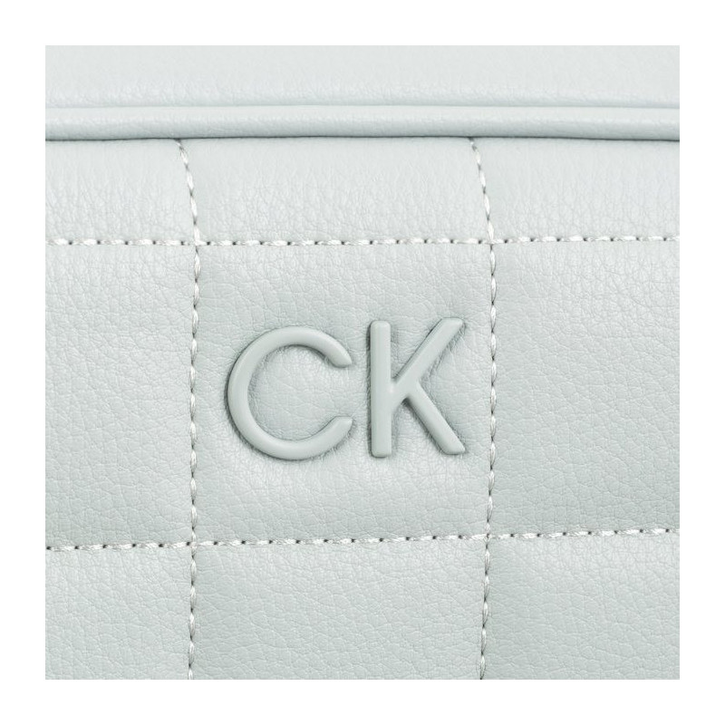 Calvin Klein Square Quilt Camera Bag Pigeon K60K612331 PEB (CK476-b) käekott