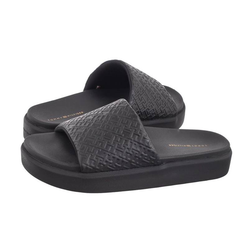 Tommy Hilfiger TH Platform Pool Slide Black FW0FW07855 BDS (TH1061-a) Naiste kingad/klappide klapid