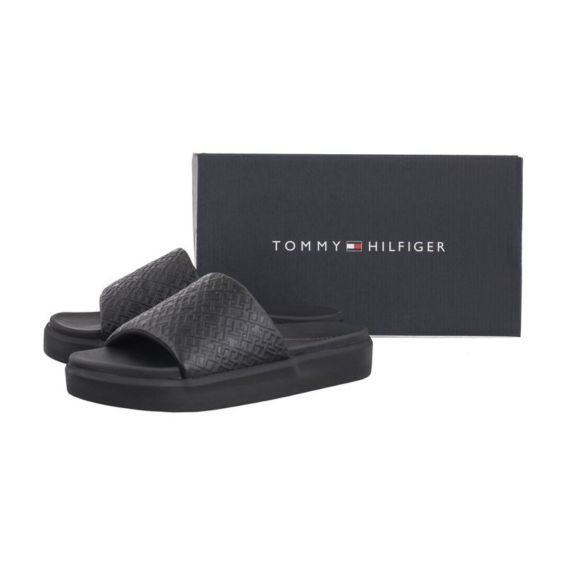 Tommy Hilfiger TH Platform Pool Slide Black FW0FW07855 BDS (TH1061-a) Naiste kingad/klappide klapid