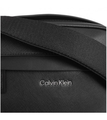 Calvin Klein CK Must Reporter CK Black Saffiano K50K511853 BEH (CK526-a) käekott