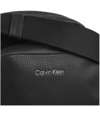 Calvin Klein CK Must Reporter S W/PCKT CK Black Pebble K50K512204 BEH (CK546-a) käekott