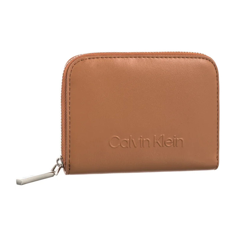 Calvin Klein Embossed Logo Zip MD Wallet Lion K60K612437 GDB (CK563-a) käekott