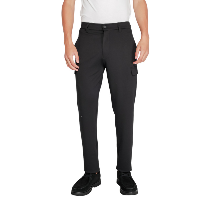 Calvin Klein Trousers K10K113487 Black