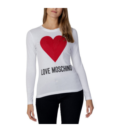 Love Moschino T-shirts...