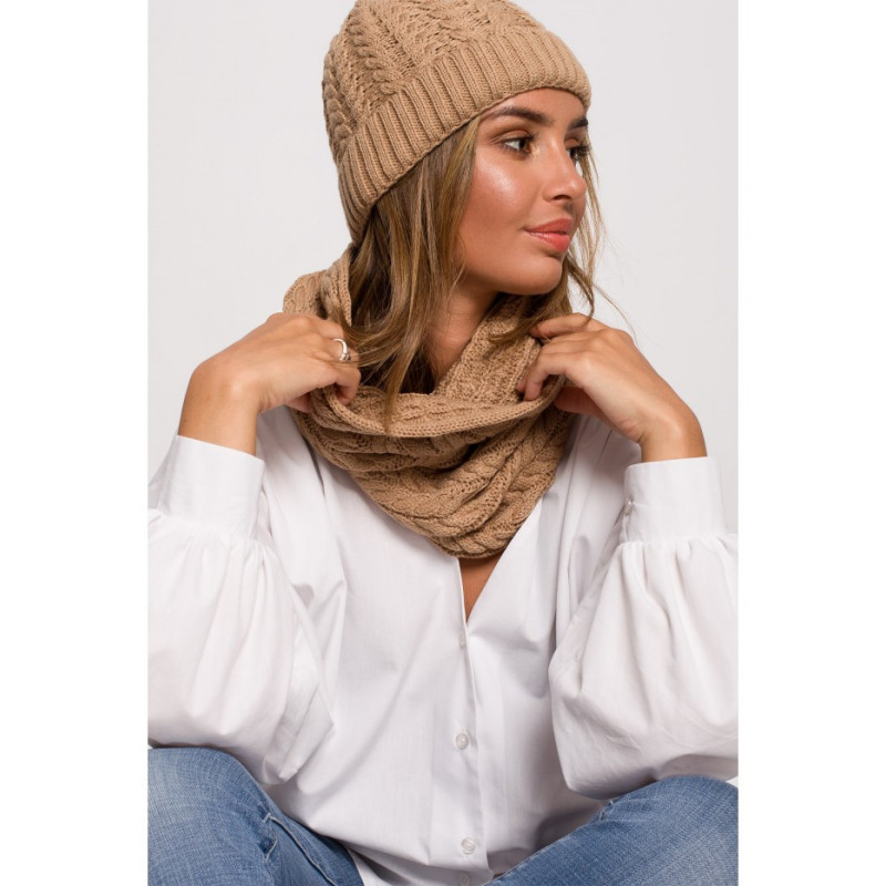 BK082 Ruuduline snood - kameelia